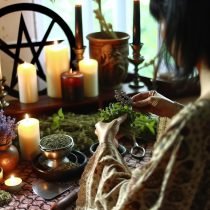 The use of herbs in Wiccan rituals.